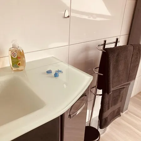 Betongold Lägenhet *